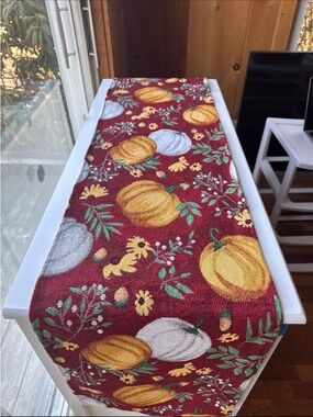 Autumn Pumpkin Table Runner - Burgundy and Gold